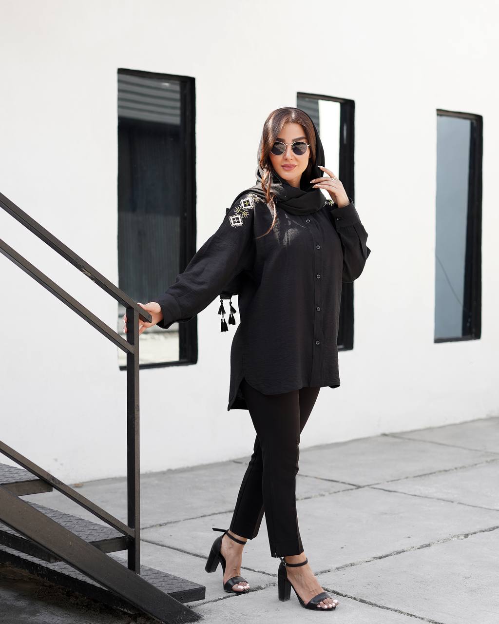 مانتو زنانه مشکی